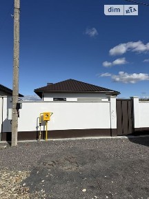 Продаж 1 поверхового будинку з верандою і ділянкою на 15 соток, 136 кв. м, 3 кімнати, на вул. Молодіжна 23 • ID 35033043
