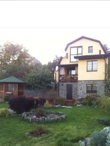 Продаж 2 поверхового будинку бесідка і ділянкою на 10.8 сотки, 95 кв. м, 3 кімнати, на Смерекова • ID 34887147