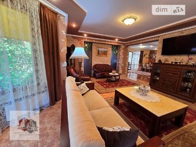 Продаж 2 поверхового будинку з ділянкою на 10 соток, 301.4 кв. м, 4 кімнати, на вул. Санаторна • ID 34883080