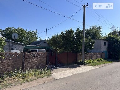Продаж 1 поверхового будинку 48 кв. м, 7 кімнат, на Захисників України 98 • ID 34881706