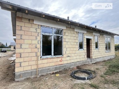 Продаж 1 поверхового будинку з ділянкою на 4.2 сотки, 95 кв. м, 4 кімнати, на вул. Чарівна • ID 34880995