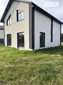 Продаж 2 поверхового будинку з ділянкою на 8 соток, 138 кв. м, 4 кімнати, на мкр. Онтаріо 7Б • ID 34880027