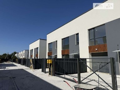 Продаж 2 поверхового дуплекса з ділянкою на 2.3 сотки, 130 кв. м, 3 кімнати, на вул. Парафіяльна • ID 34863026