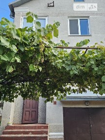 Продаж 2 поверхового будинку з ділянкою на 6.2 сотки, 238 кв. м, 4 кімнати, на вул. Надії • ID 34815143