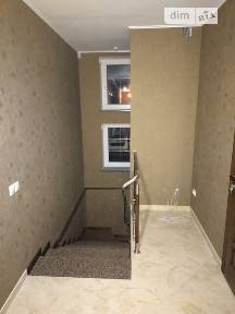 Продаж 2 поверхового будинку 250 кв. м, 3 кімнати, на вул. Шептицького • ID 34742381