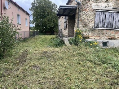 Продаж 1 поверхового будинку 165 кв. м, 8 кімнат, на Центральна • ID 34741738