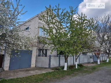Продаж 2 поверхового будинку з гаражем 200 кв. м, 9 кімнат, на пров. Соборний • ID 34739224