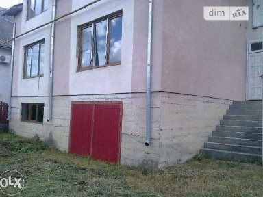 Продаж 3 поверхового будинку 300 кв. м, 6 кімнат, на вул. Латорична • ID 34732666