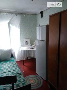 Продаж 1 поверхового будинку 74.1 кв. м, 8 кімнат, на Росьва 80 • ID 34727021
