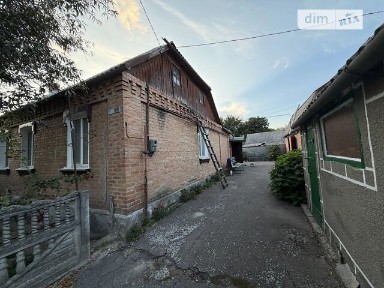 Продаж 1 поверхового будинку з гаражем 65 кв. м, 3 кімнати, на вул. Зарічна • ID 34710827
