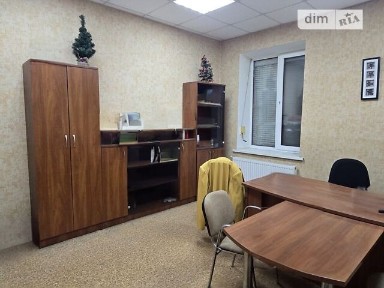 Оренда офісного приміщення на вул. Казарського 3, приміщень - 6, поверх - 1 • ID 35033538
