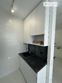 Продаж 2к квартири 67 кв. м на вул. Бережанська • ID 35033631