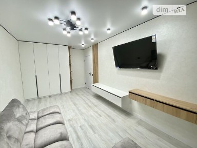 Продаж 2к квартири 62 кв. м на вул. Одеська • ID 35033458