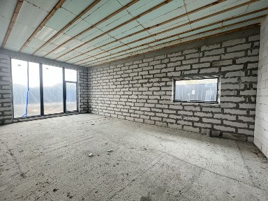 Одноповерхові будинки в Юрівці в дуже гарній локації