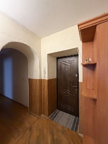 Реальна ! Вже вільна 2 кім. Квартира по вул. Трильовського