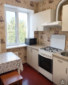 Продам 2к, квартиру. Ново-Баварский просп., 91, Бавария