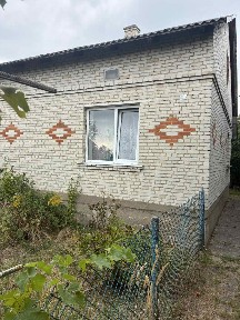 Продаж будинок Запитів Львівська область