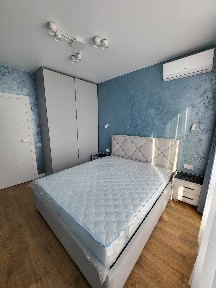 Без комісії! Оренда затишної 2-кім. 50м2 з лоджією в пейзажному ЖК Республіка