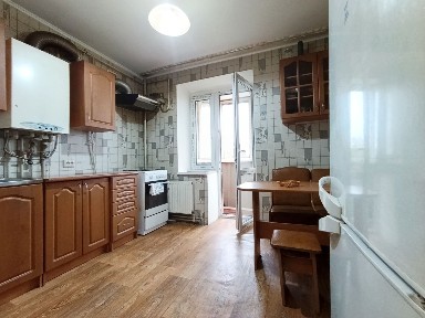 Продаж квартири, автономна, люкс будинок