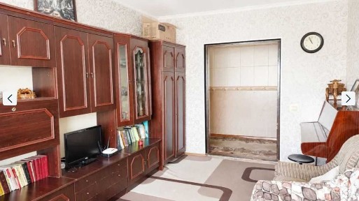 Власник! Продам 3-кімнатну квартиру з ремонтом по вул. Комкова.