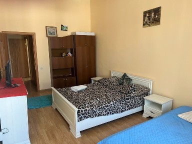 Оренда 1к квартири Центр подобово 4 місця