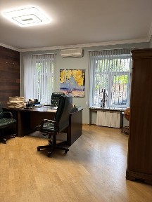 Оренда офісного приміщення 80 кв. м. СВІТЛО 24/7, Марієнський парк, вул. Грушевського, 28/2