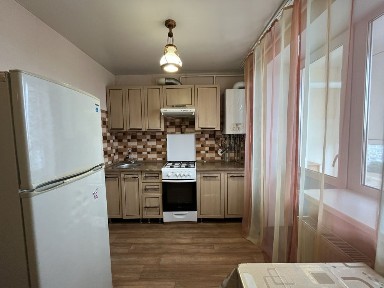 Продам 1 кімнатну квартиру в новобудові