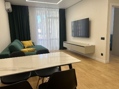 Здам 2 кімнатну студіо м. Лукьянівська