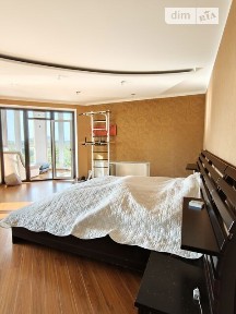Продаж 3к квартири 131 кв. м на вул. Одеської громади • ID 35033799
