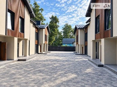 Продаж 2 поверхового таунхауса з ділянкою на 2 сотки, 132 кв. м, 3 кімнати, на вул. Тищенка • ID 35035215