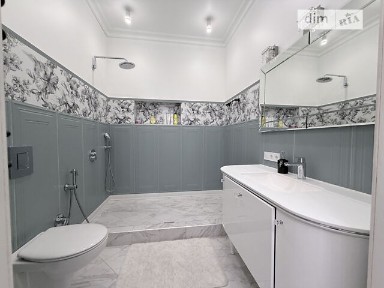 Продаж 3к квартири 129 кв. м на пров. Онілової 18 • ID 35035411