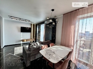 Продаж 1к квартири 42 кв. м на вул. Київська 19 • ID 35034866