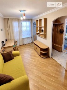 Продаж 1к квартири 27 кв. м на вул. Володимирська 89 • ID 35034388