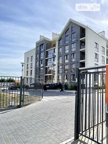 Продаж 1к квартири 38.5 кв. м на Богдана Хмельницького 12 • ID 35034119