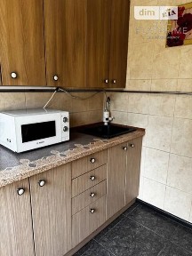 Продаж 2к квартири 38.4 кв. м на вул. Академіка Шалімова 11 • ID 35033912