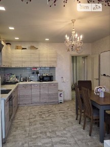 Продаж 1к квартири 61.9 кв. м на вул. Костанді • ID 35030701
