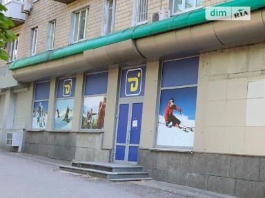 Здається комерційне приміщення на бул. Миколи Міхновського 4, площа 380 кв. м • ID 34957964