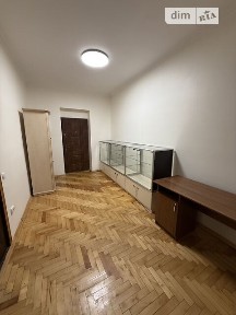 Здається комерційне приміщення на вул. Володимира Лучаковського, площа 15 кв. м • ID 33735008