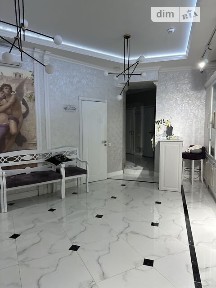 Здається комерційне приміщення на вул. Панаса Мирного 1, площа 170 кв. м • ID 35035742