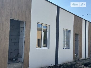 Продаж 1 поверхового таунхауса з ділянкою на 6 кв. м., 57.2 кв. м, 2 кімнати, на вул. Лугова 9 • ID 35035835