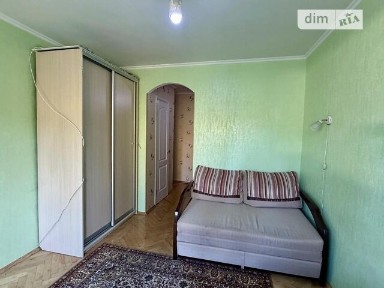 Продаж кімнати 25 кв. м на вул. Кубанської України 19А • ID 35036277