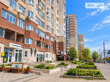 Продаж 3к квартири 99 кв. м на вул. Євгена Чикаленка • ID 35036987
