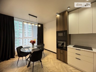 Продаж 1к квартири 45 кв. м на вул. Університетська 3/16 • ID 35035967