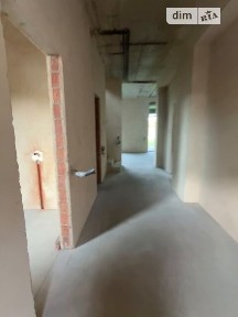 Продаж 2 поверхового будинку 220 кв. м, 4 кімнати, на вул. Жовтнева 7 • ID 35036394