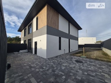 Продаж 2 поверхового дуплекса з ділянкою на 4 сотки, 145 кв. м, 4 кімнати, на вул. Київська • ID 35036354