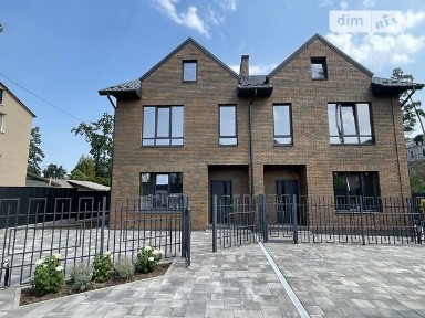 Продаж 2 поверхового дуплекса з ділянкою на 2.6 сотки, 145 кв. м, 4 кімнати, на вул. Сім'ї Шкарівських • ID 35035896
