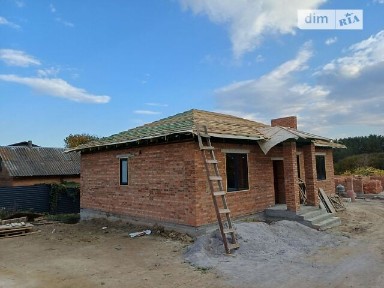 Продаж 1 поверхового будинку з ділянкою на 4 сотки, 100 кв. м, 3 кімнати, на вул. Монастирська 32 • ID 35035640