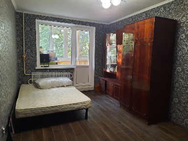 Продаж 2-кімнатної квартири 44 м², Тракторобудівників просп., 142