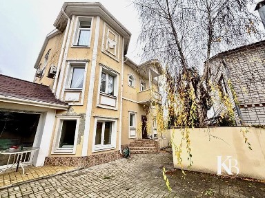 Оренда будинку 377 м², Гагаріна просп.