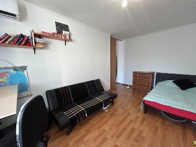 Продам 1- к. кв. Героев Труда ( Нескорених) ! МЕТРО Героев Труда ! Рынок! РОСТ